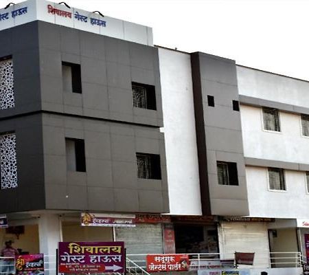Hotel Shivalay Shegaon Kültér fotó